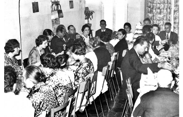 1958? - Bruna e Pierangiolo al pranzo matrimoniale